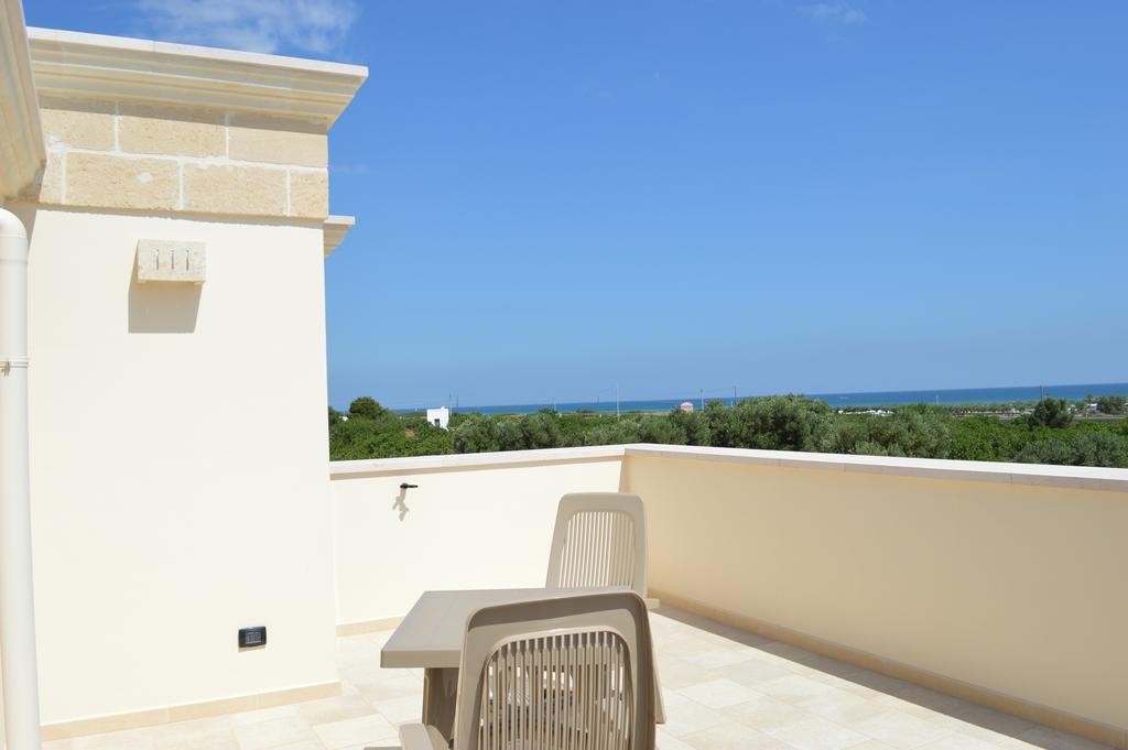 Le Terrazze Miramare B&B Torre Canne Extérieur photo