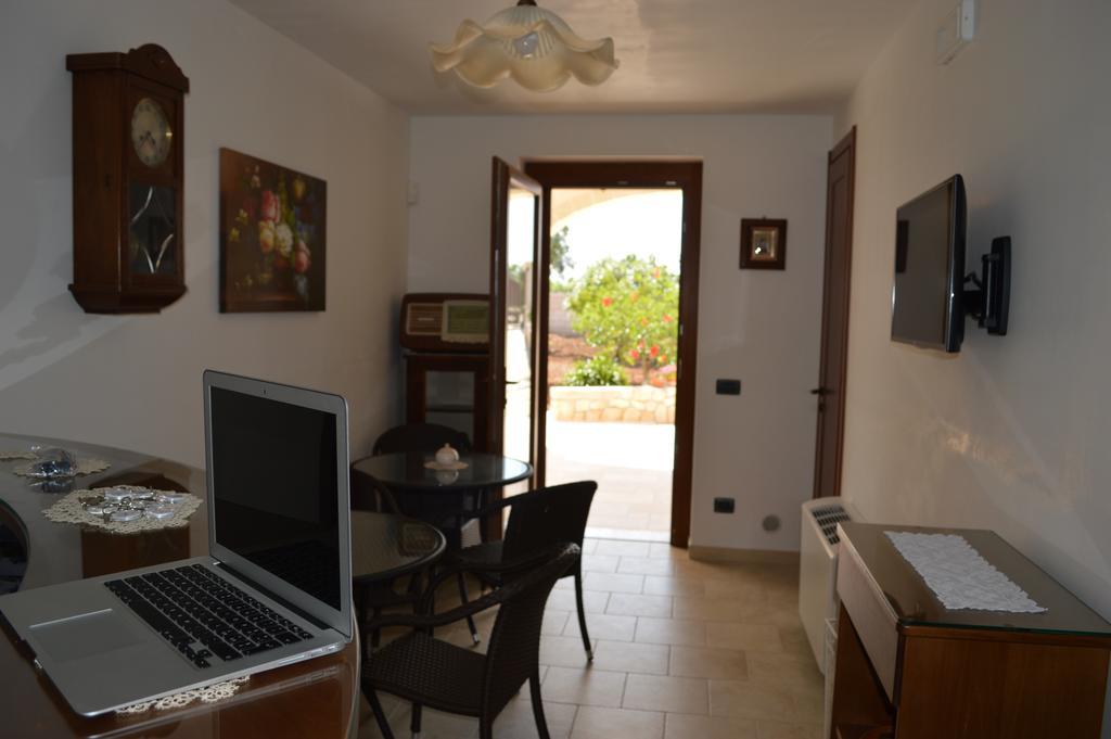 Le Terrazze Miramare B&B Torre Canne Extérieur photo