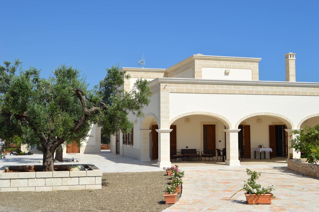 Le Terrazze Miramare B&B Torre Canne Extérieur photo