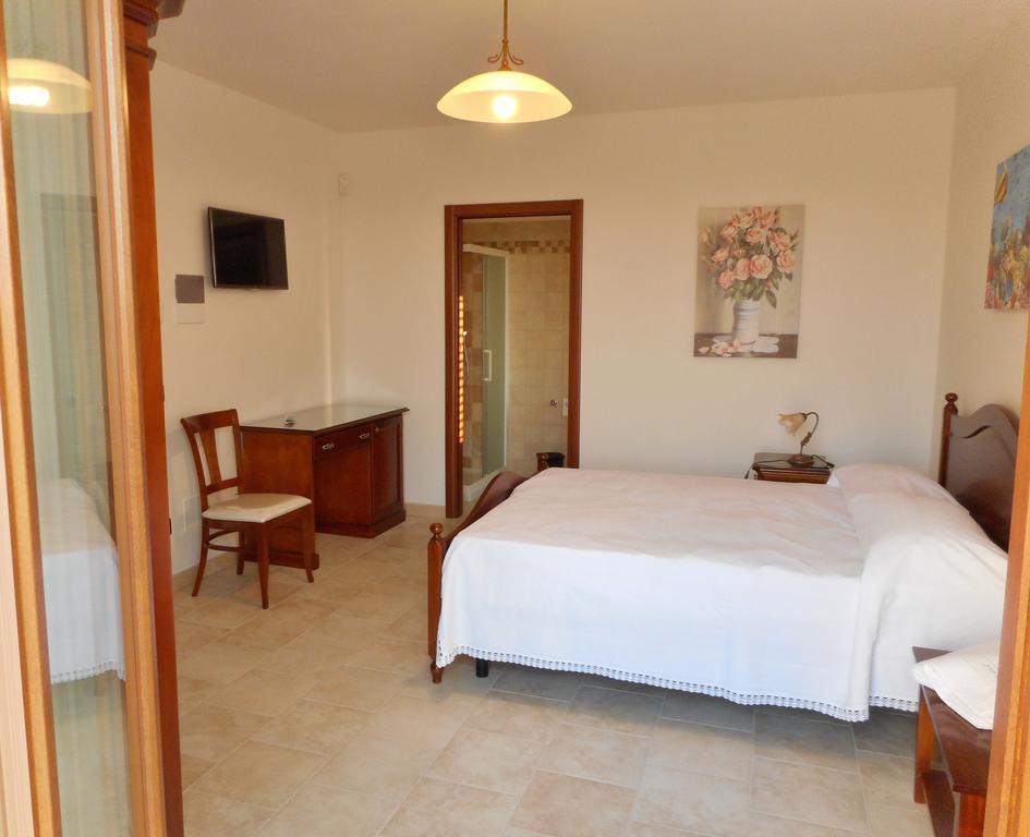 Le Terrazze Miramare B&B Torre Canne Chambre photo