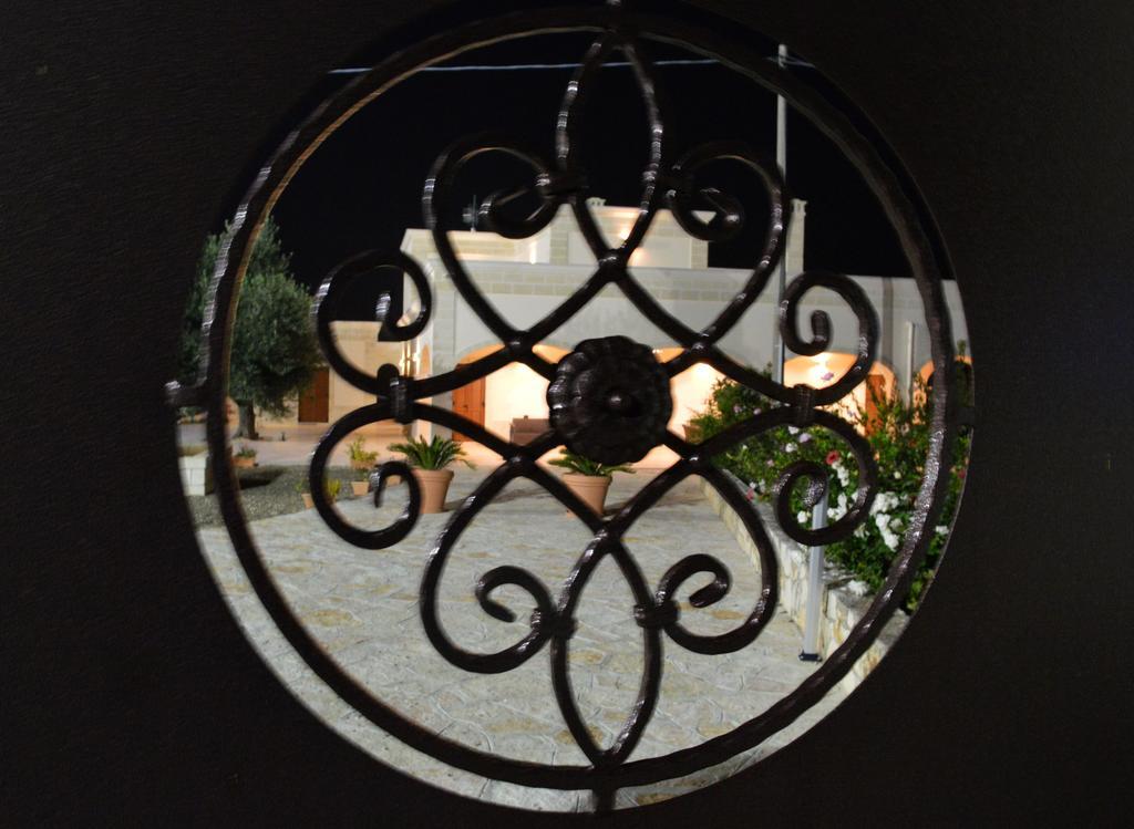 Le Terrazze Miramare B&B Torre Canne Extérieur photo